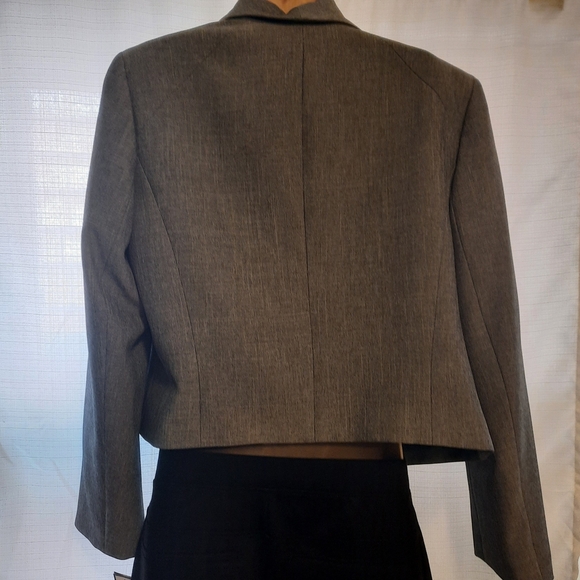 Nine West Gray Cropped Blazer with Waterfall Collar - Picture 10 of 10